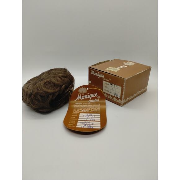 Monique Collection Doll Wig - Sweetie Size 8-9 - Color Lt Brown (8322) - Picture 1 of 3
